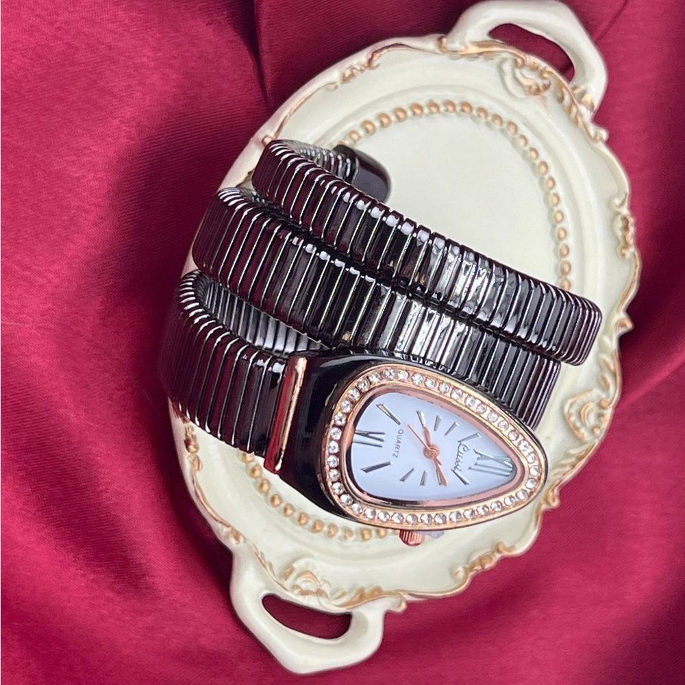 Black and Rose Gold Serpentine Watch - Picture 9 of 10